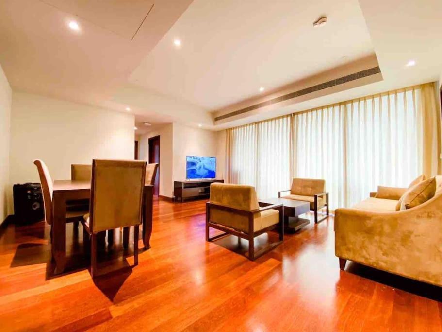 Brand New Water Front Luxury Cinnamon Suites Apartment In Heart Of Colombo City Luaran gambar