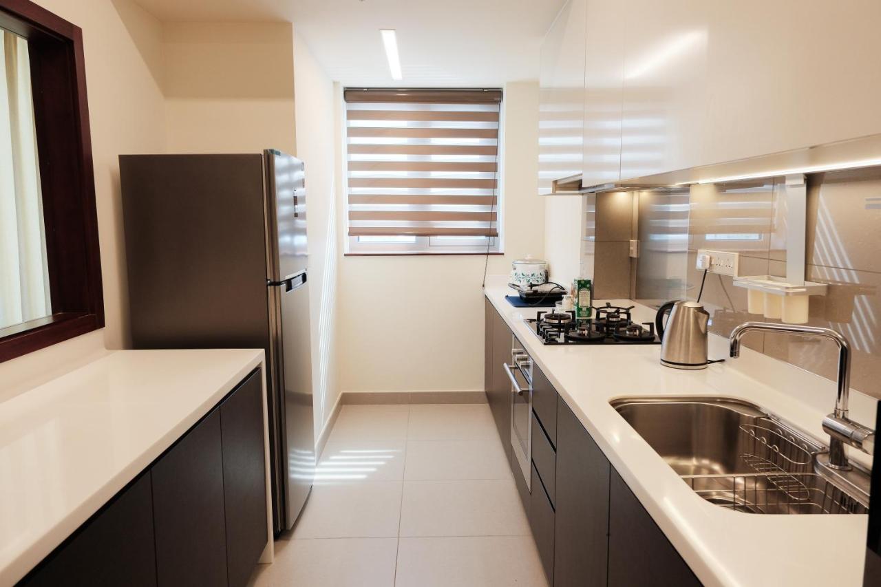 Brand New Water Front Luxury Cinnamon Suites Apartment In Heart Of Colombo City Luaran gambar